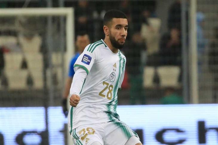 بعد إصابة لاعب نيس.. مدرب الجزائر يستدعي أحمد قندوسي لمعسكر سبتمبر